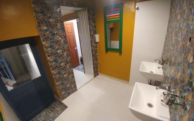 Namastey Mumbai Backpackers