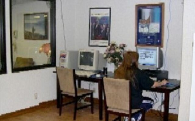 Economy Hotel Minot