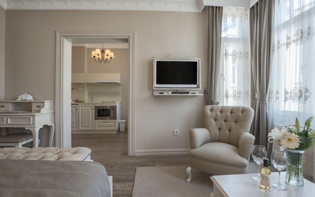 Louis Appartements Luxury Suites Galata