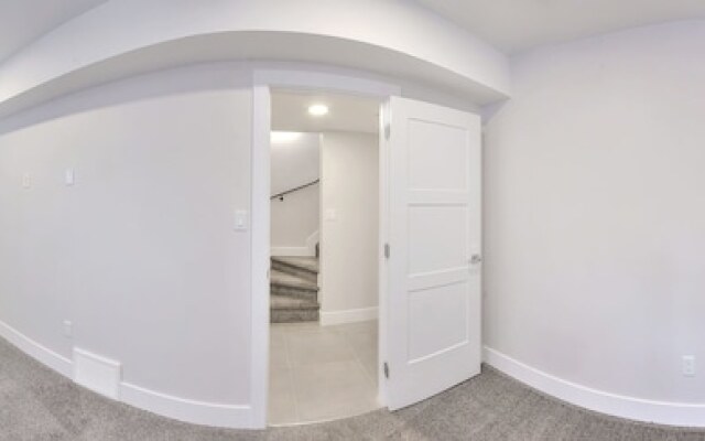 New Luxury Townhome 27