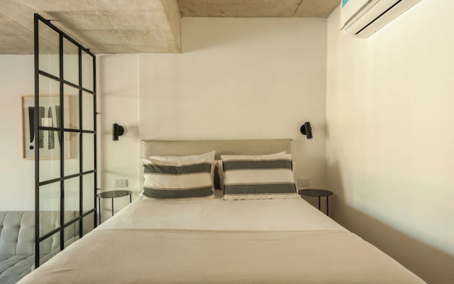 Vivi Palermo Hollywood C2D