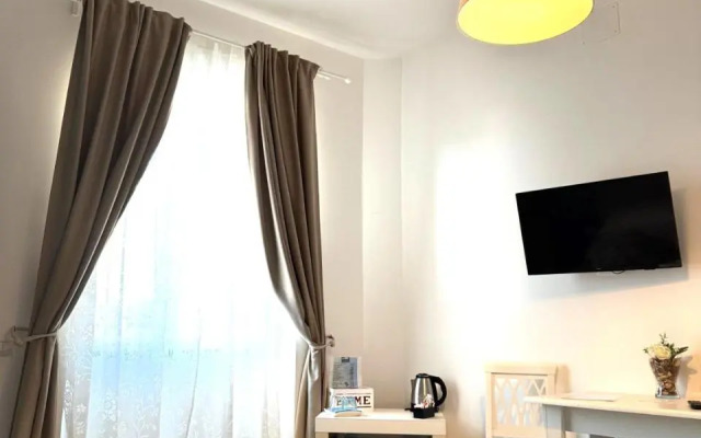Pharus Miseni Apartment