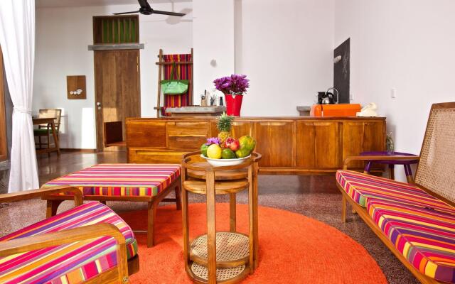 UTMT - Underneath The Mango Tree Spa & Beach Resort