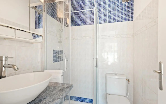 Les Jasmins Apartment