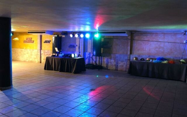 Hospedium Hotel Los Periquitos