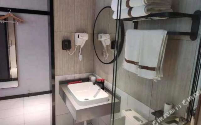 Shankee Hotel (Gao'an Zhongqi Senze)