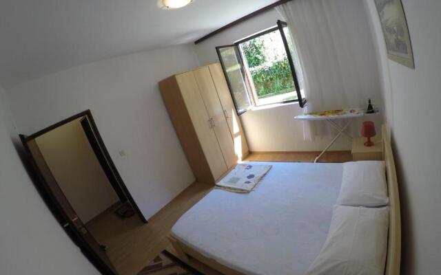 Apartment Kotor-Andrija Jovanovic