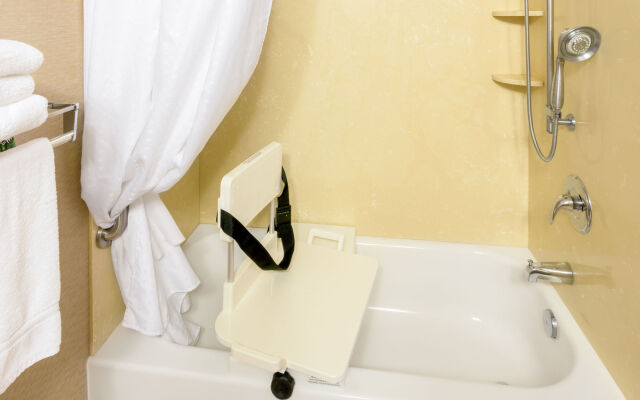 Holiday Inn Express Roseburg by IHG