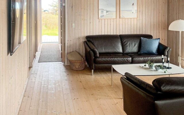 6 Person Holiday Home in Hjorring