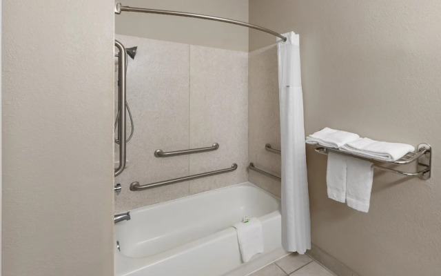 Baymont by Wyndham Houston Brookhollow