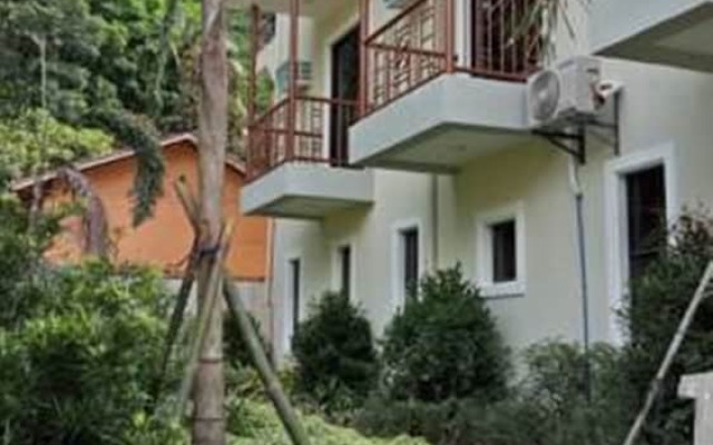OYO 692 Layang Layang Home