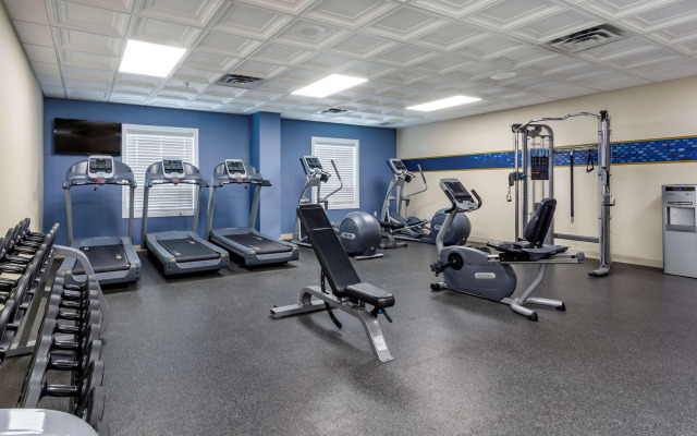 Hampton Inn & Suites by Hilton Edmonton/West
