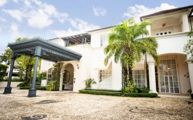 Casa Colonial Beach & Spa