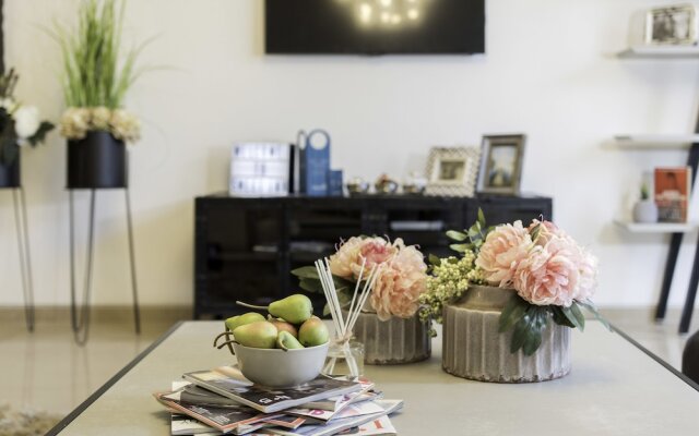 Sweet Inn Apartments-Mamilla