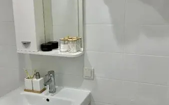 Уютные апартаменты на улице Газовиков 73 к. 4