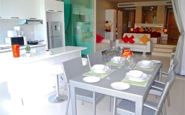 The Ark Karon 1 bedroom Apartment Pool Access