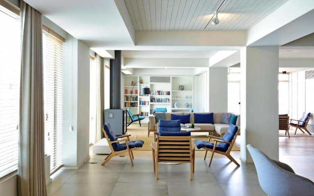 Aqualuz Lagos One Bedroom Apartment Premium