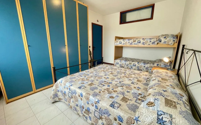 Bright Apartment Close to the Beach