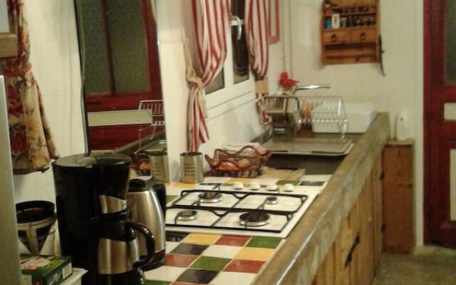 Property With 5 Bedrooms in Saint-paul-de-varax, With Private Pool, Fu