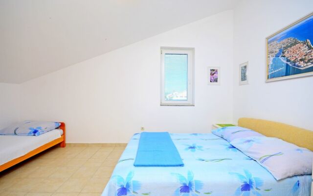 Apartment Darko