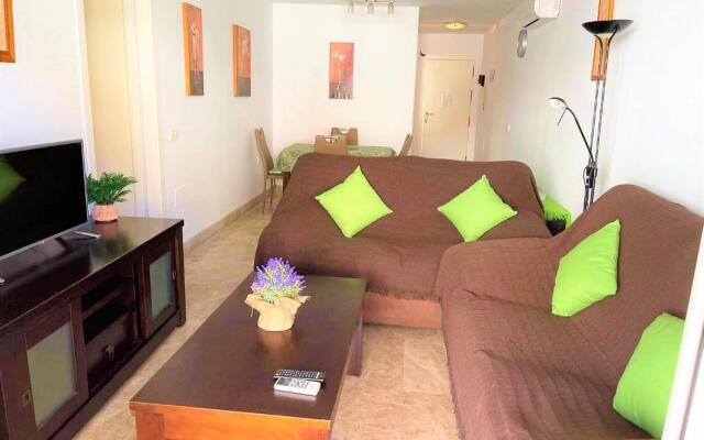 Pleasant apartment in Almerimar with shared pool