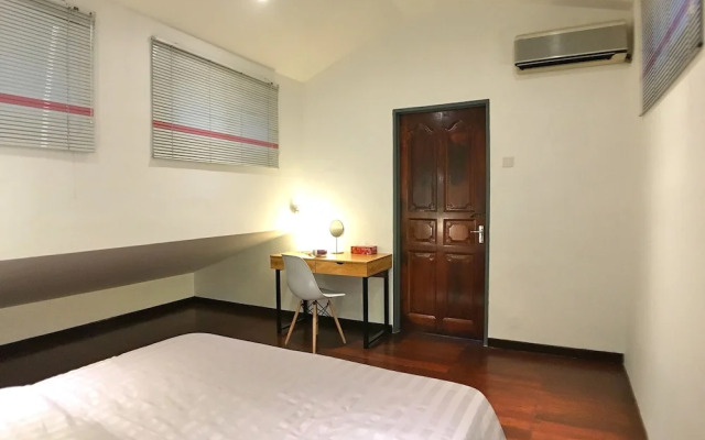 iBook10 Deluxe Loft Suite Room by iBook Homestay