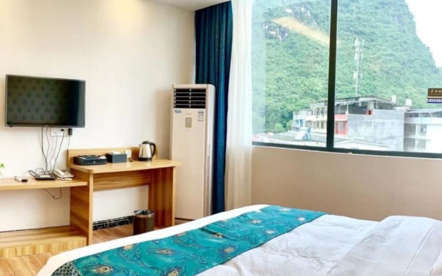 Yangshuo Qingyunge Hotel