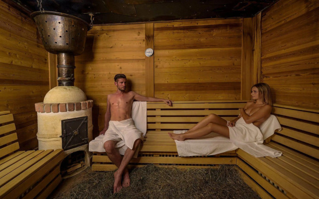 Alpine Nature Hotel Stoll
