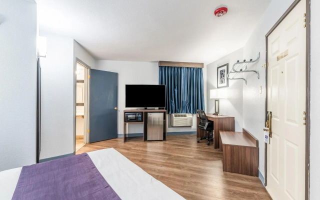 Americas Best Value Inn Searcy