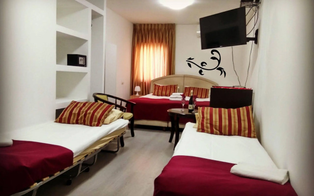 Elis Boutique Hotel