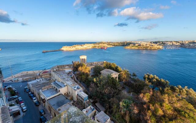 Valletta Large 3 Bedroom