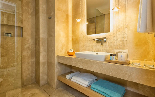Ecclesia Hotel - Adults Only