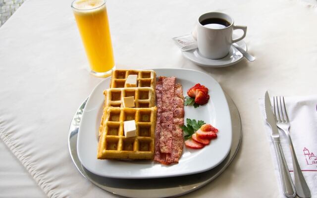 Las Iglesias by OYO Rooms