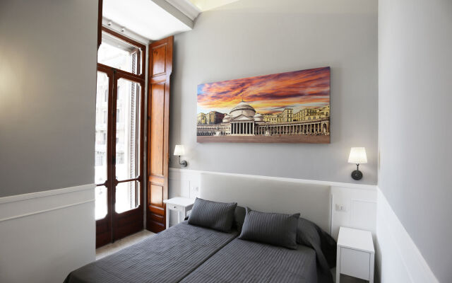 Piazza Bovio 22