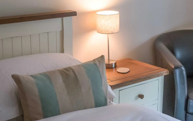 Port Charlotte Holidays