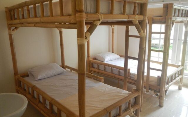 Palmyra Hostel