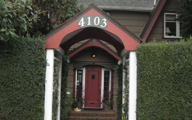 West Point Grey Guest House  UBC