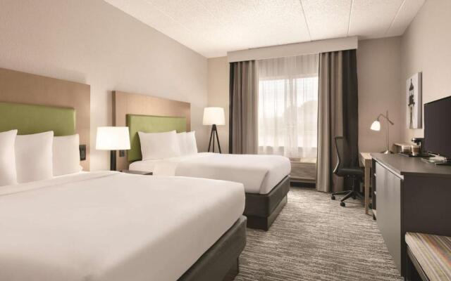 Country Inn & Suites by Radisson, Port Clinton, OH