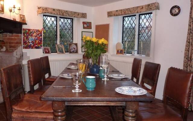 Bed and Breakfast Dunsfold