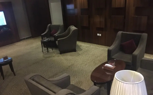 Baron Palace - Almasif Hotel Apartments