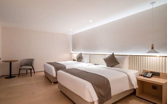 Rezen Select Shanghai Jiading Xincheng