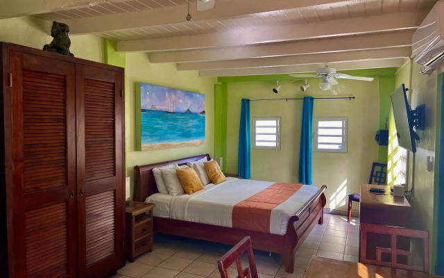 Azure Hotel and Art Studio