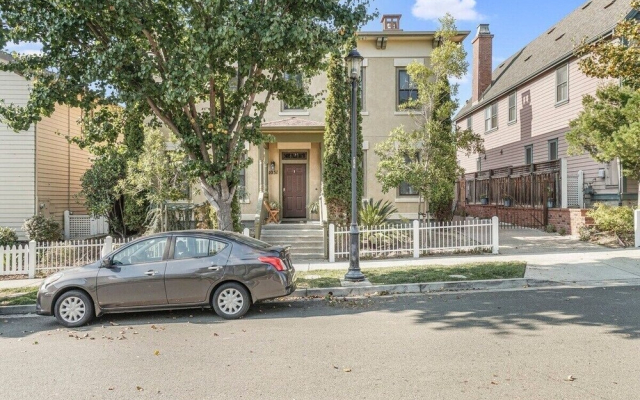 Charming Studio in Hercules