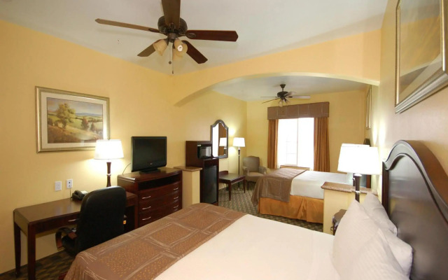 Best Western Plus Manvel Inn & Suites