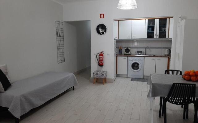 Charming Apartment Olhos de Água