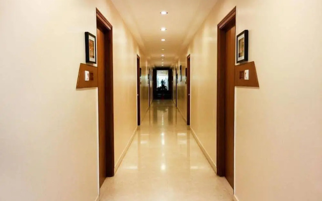 OYO Premium Banashankari Metro Station