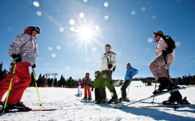 Attractive Chalet With hot tub