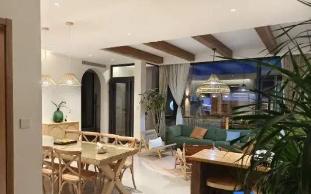 Qingyu Case Homestay