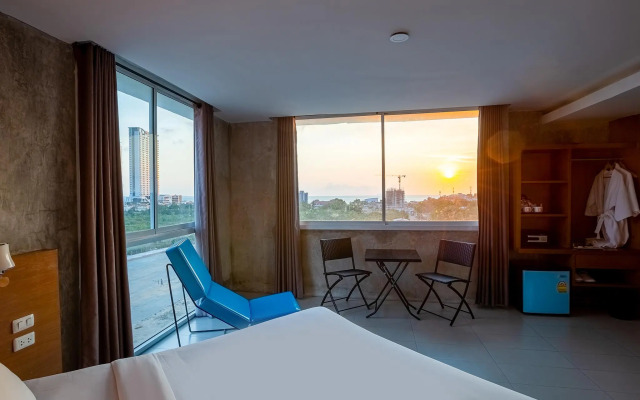 B2 Jomtien Pattaya Boutique & Budget Hotel