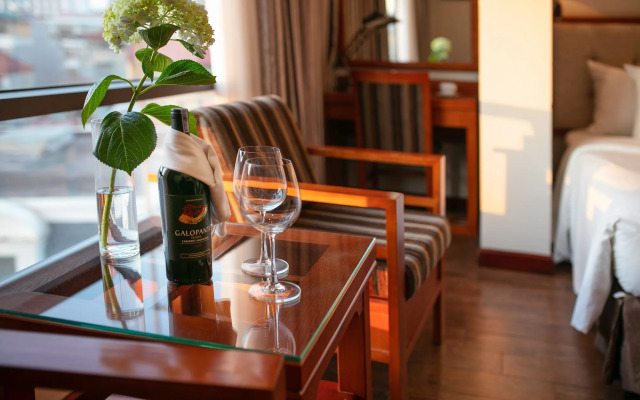 Sen Luxury Hotel
